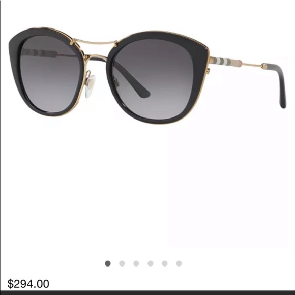 Burberry sunglasses - Picture 3 of 8